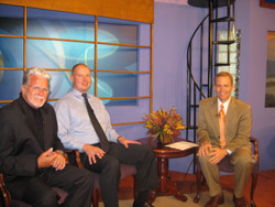 Con Hunley, Stan Smith, Bob Yarbrough